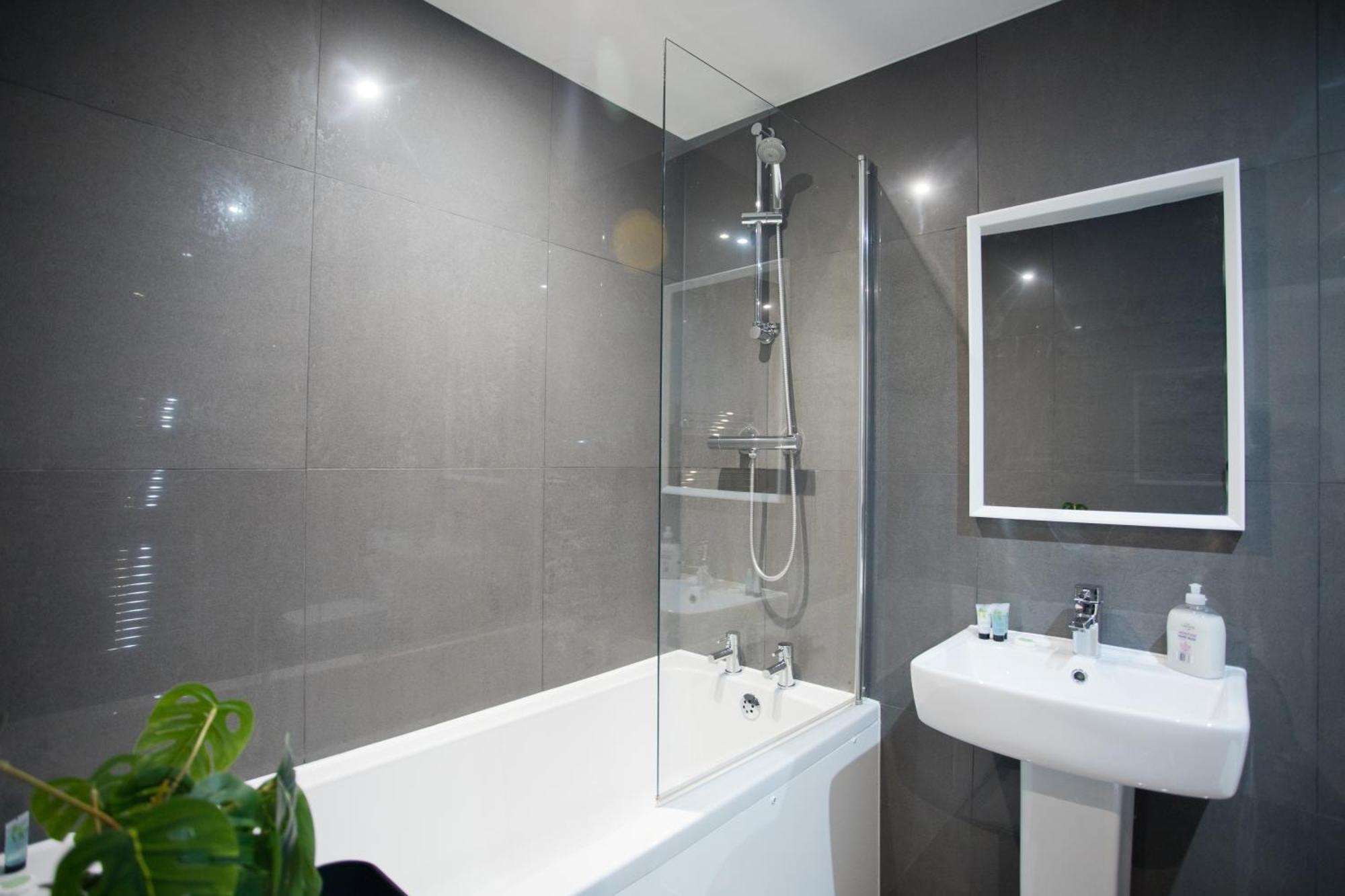 Sea Air - 2 Bedrooms - Parking - Mins To Beach Bournemouth Ngoại thất bức ảnh