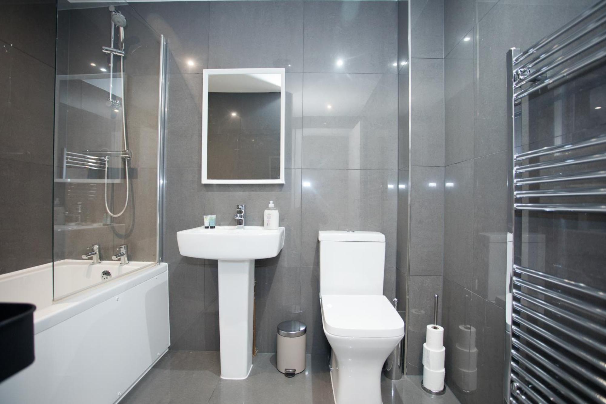 Sea Air - 2 Bedrooms - Parking - Mins To Beach Bournemouth Ngoại thất bức ảnh